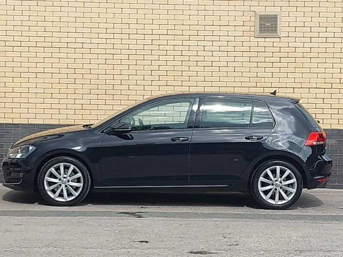 2015-volkswagen-golf-14-tsi-gt-actbmtss-hatchback-5d-1395cc-dsg-big-3
