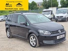 2014-volkswagen-touran-small-0