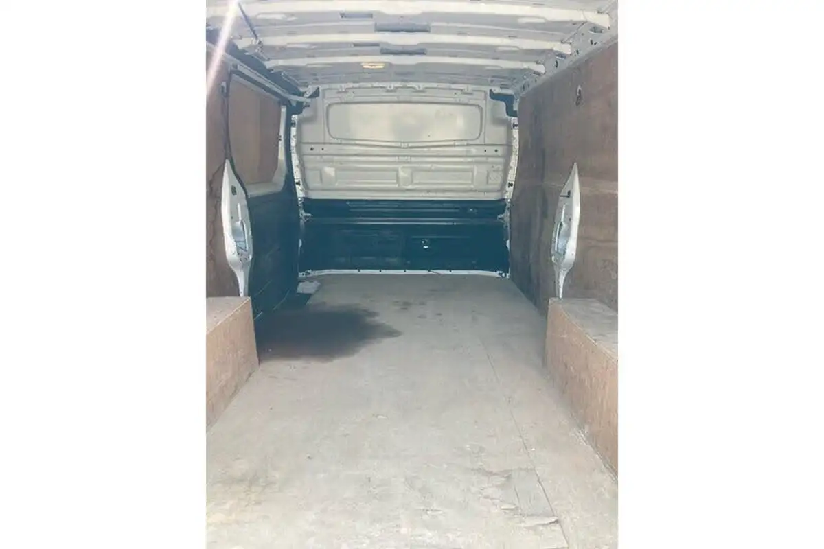 2021-renault-trafic-20dci-ll30-energy-120-business-panel-big-3