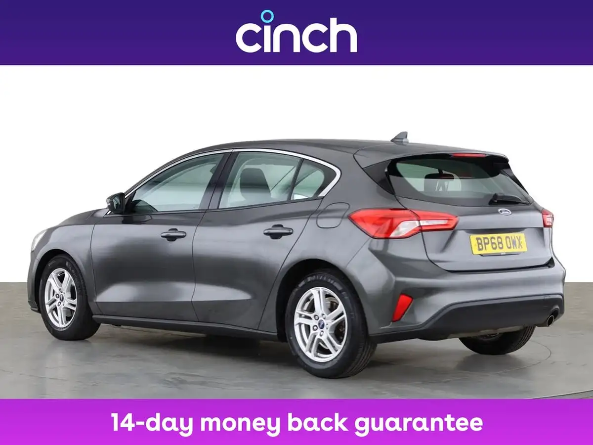 2018-ford-focus-10t-zetec-100ps-hatchback-big-5