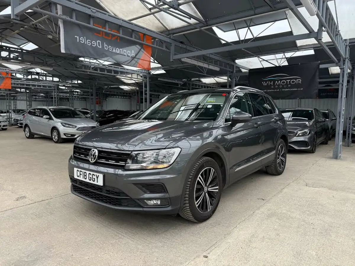2018-volkswagen-tiguan-14-tsi-se-navigation-125ps-ss-big-14