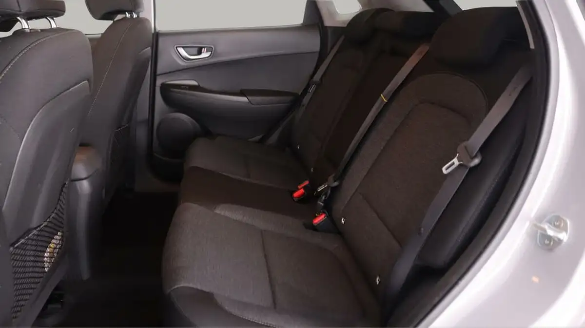 2022-hyundai-kona-e-premium-204ps-64kwh-7kw-obc-big-15