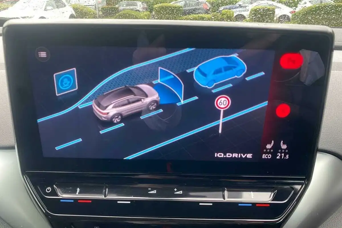 2022-volkswagen-id4-e-life-148ps-52kwh-pure-performance-big-31
