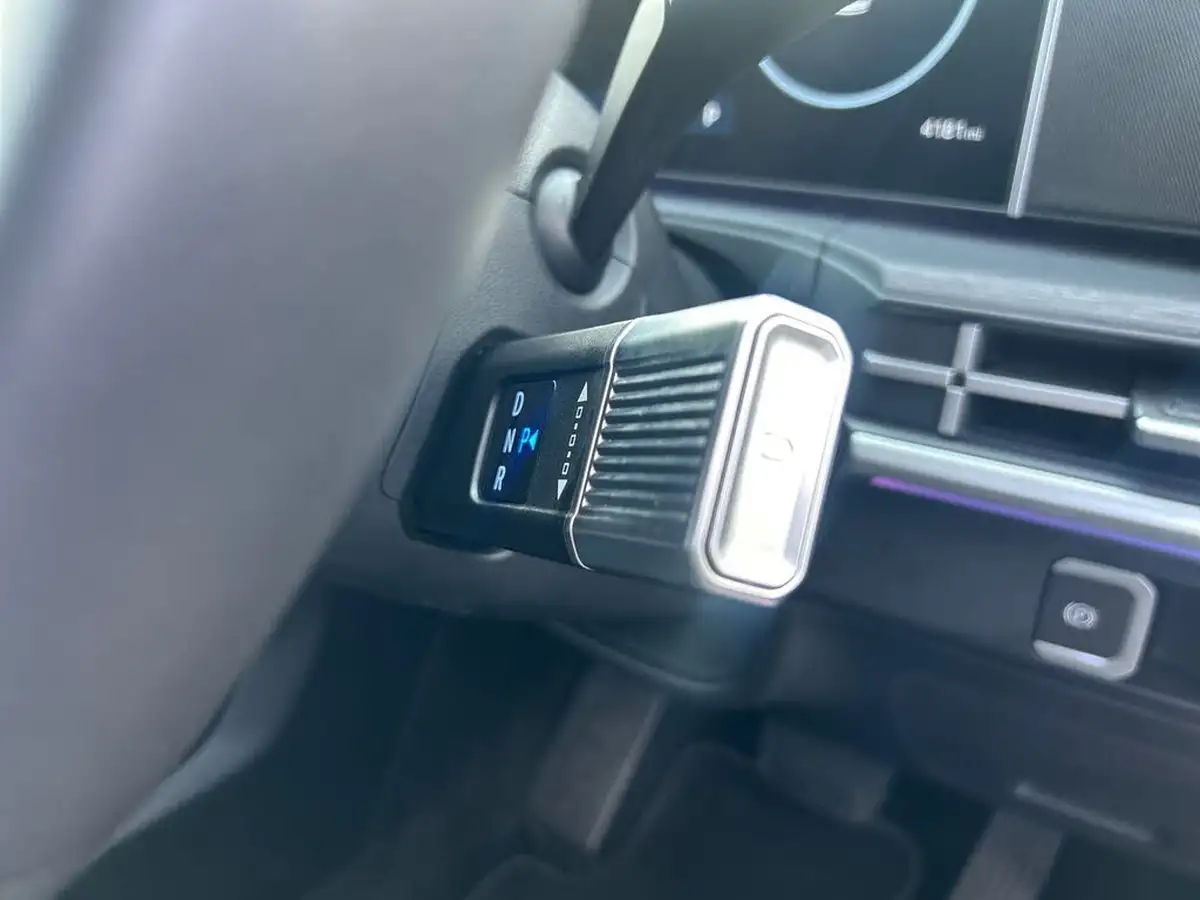 2025-hyundai-santa-fe-16-t-gdi-ultimate-253ps-4wd-phev-big-18