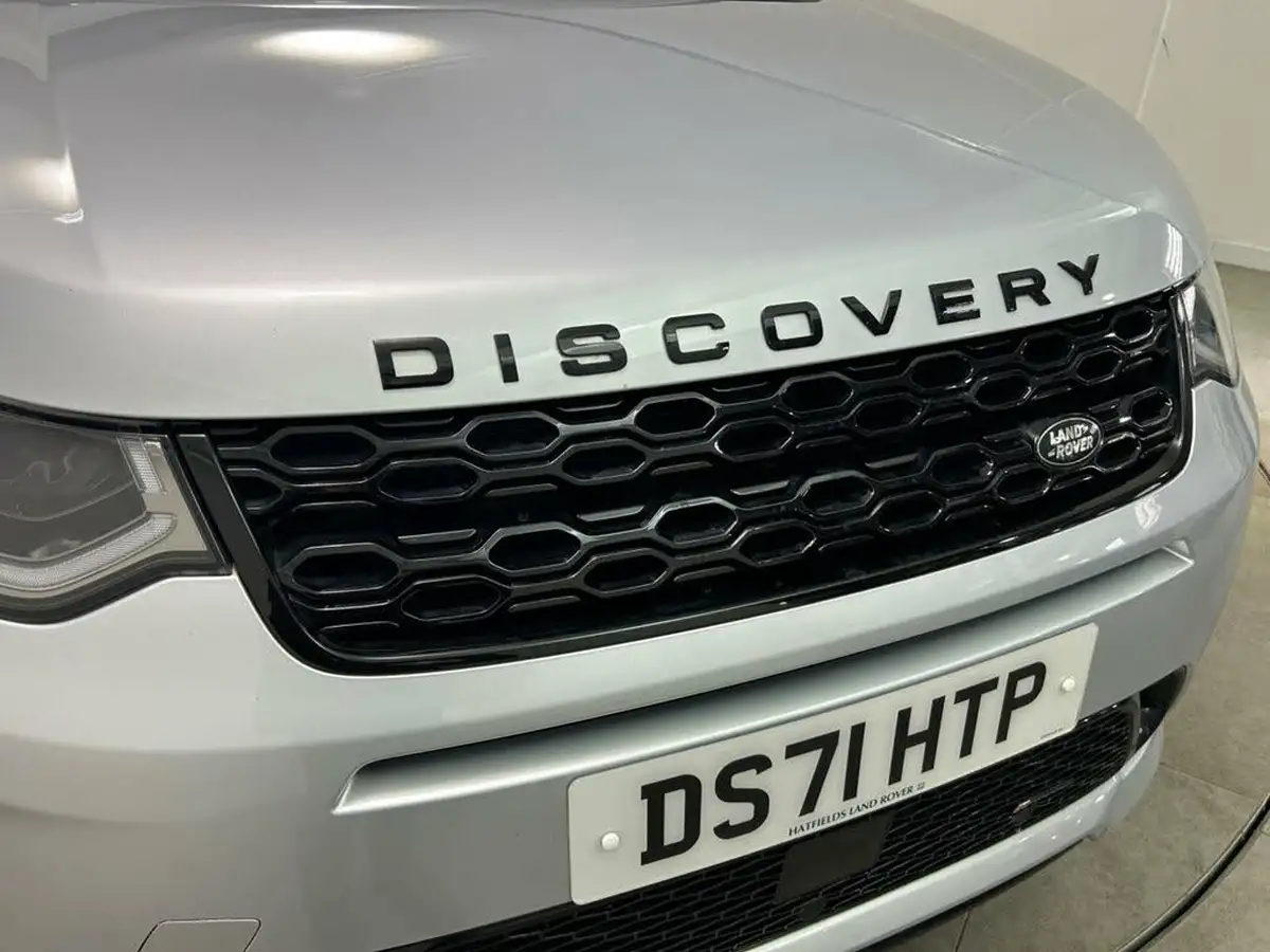 2022-land-rover-discovery-sport-15-p300e-r-dynamic-se-big-39