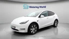 2022-tesla-model-y-e-long-range-small-3