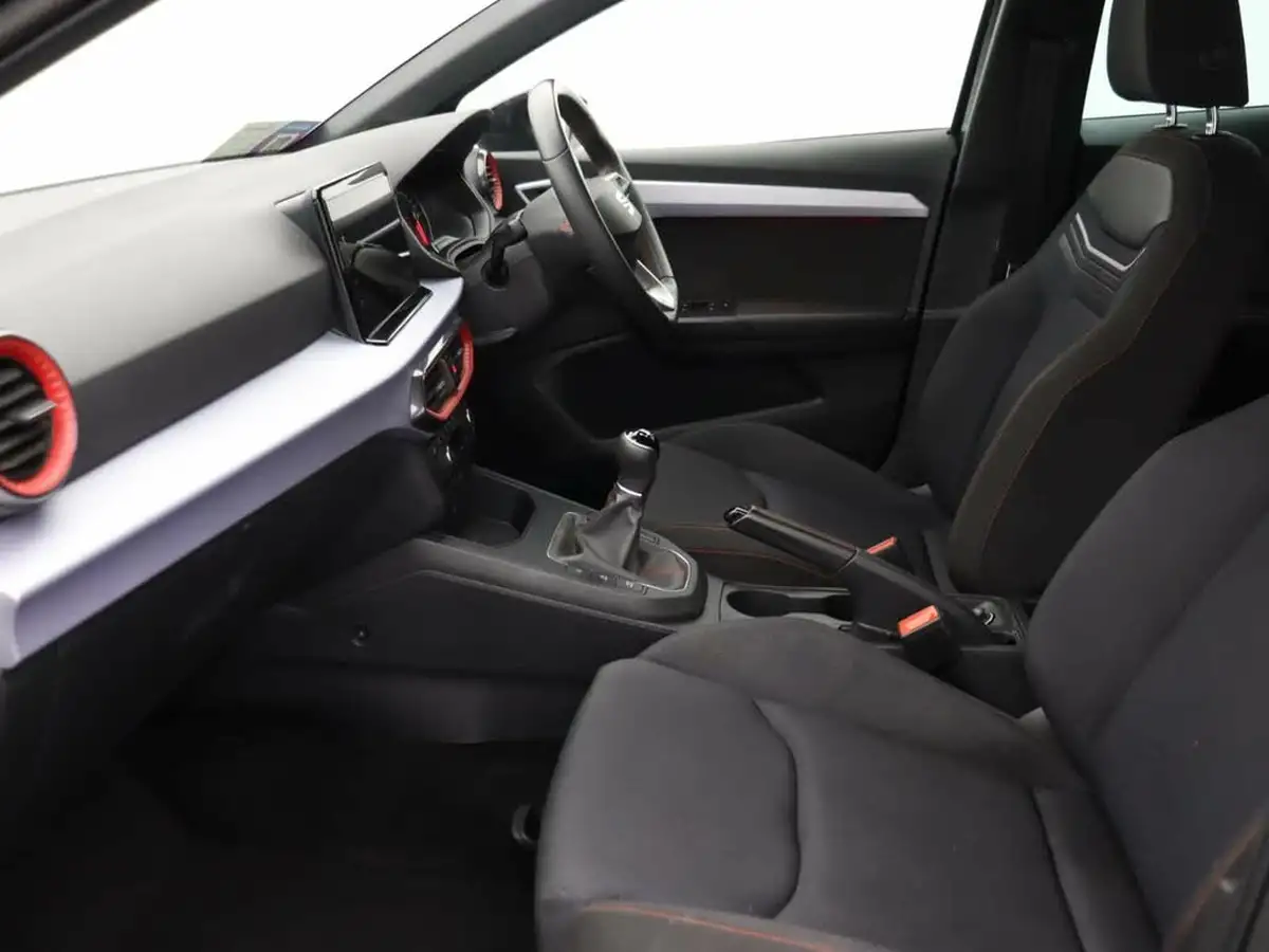 2022-seat-ibiza-10-tsi-fr-95ps-big-12