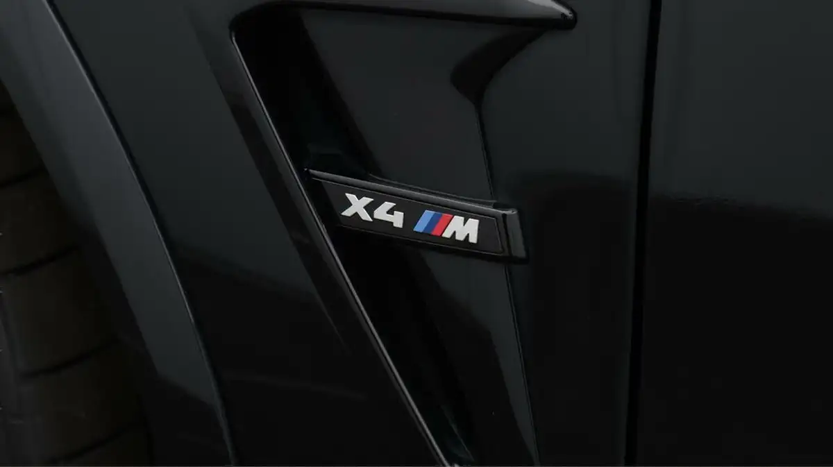 2019-bmw-x4-30-m-competition-big-20