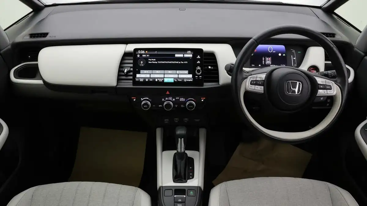 2022-honda-jazz-15-i-mmd-ex-107ps-big-12