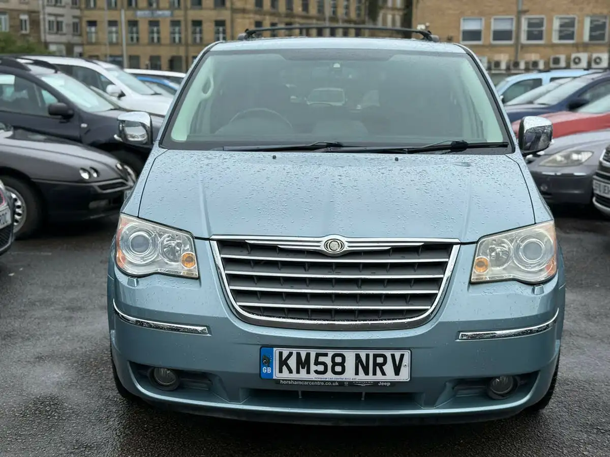 2008-chrysler-grand-voyager-28td-limited-big-1