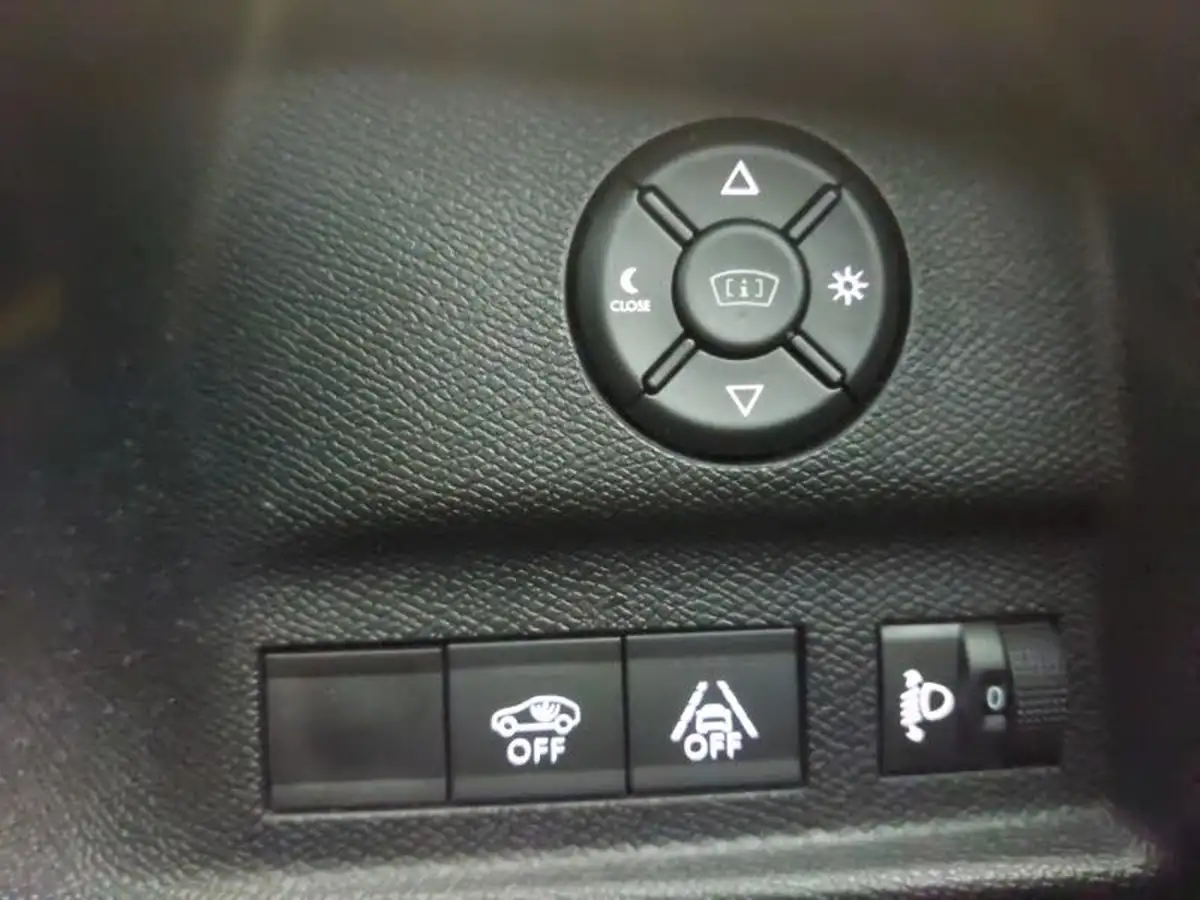 2022-citroen-c4-12-puretech-sense-plus-big-18