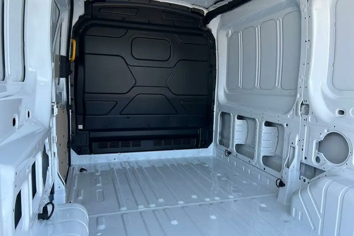 2024-ford-transit-20tdci-350-l2h2-leader-165pseu6d-panel-van-big-28
