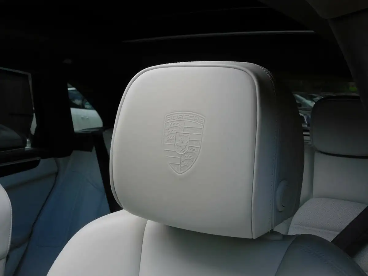2015-porsche-macan-36-turbo-big-33