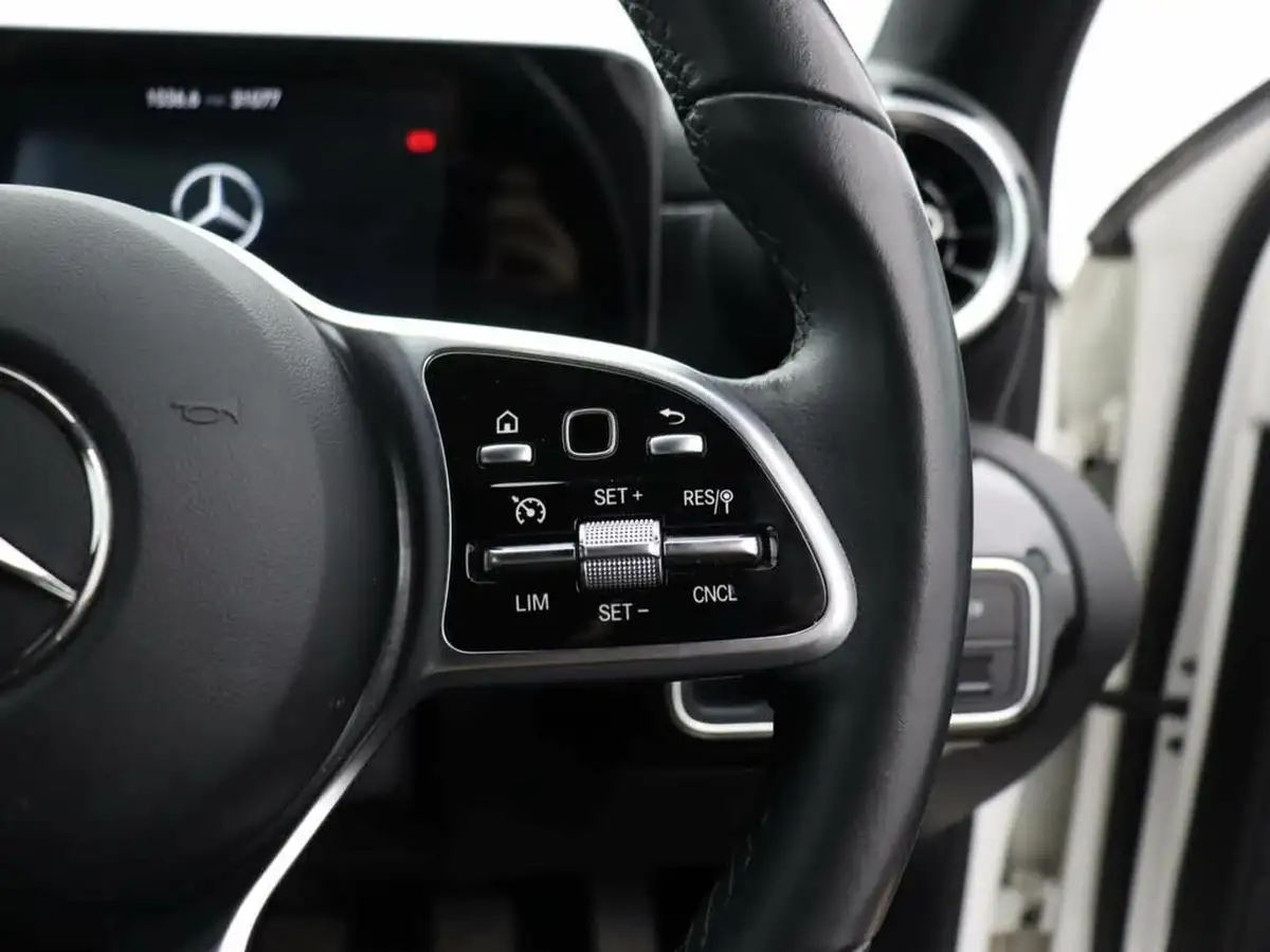 2021-mercedes-benz-a-class-20d-a180d-sport-saloon-4d-big-32