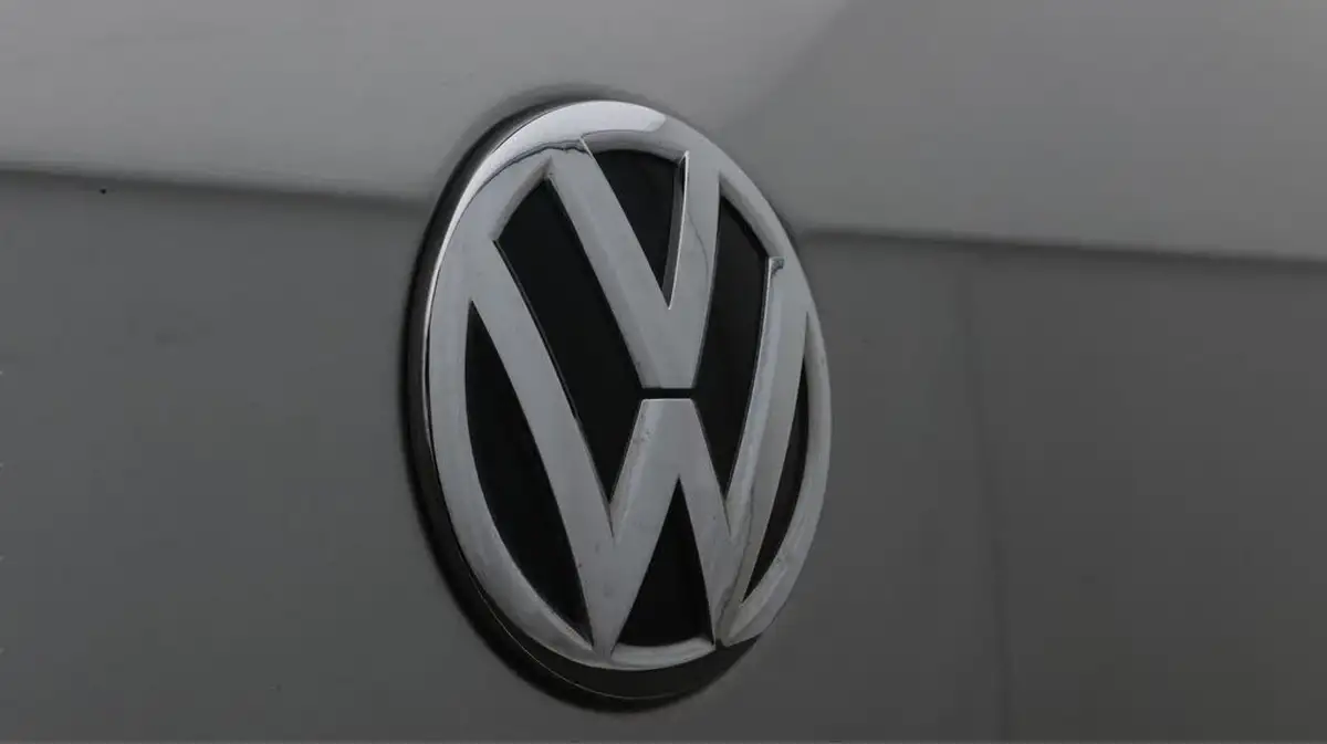 2018-volkswagen-tiguan-20tdi-r-line-150ps-4motion-ss-dsg-big-23