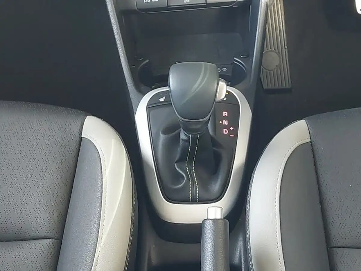 2023-kia-picanto-10-x-line-s-auto-seq-big-9