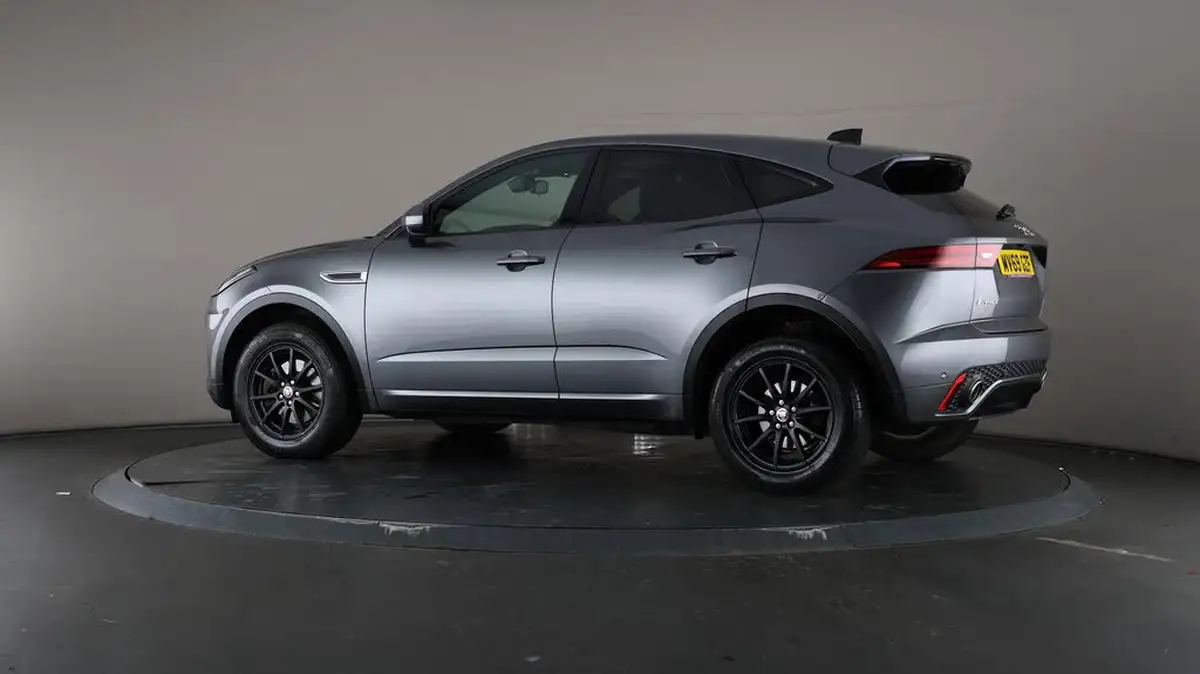 2019-jaguar-e-pace-20-i4d-r-dynamic-150ps-big-77
