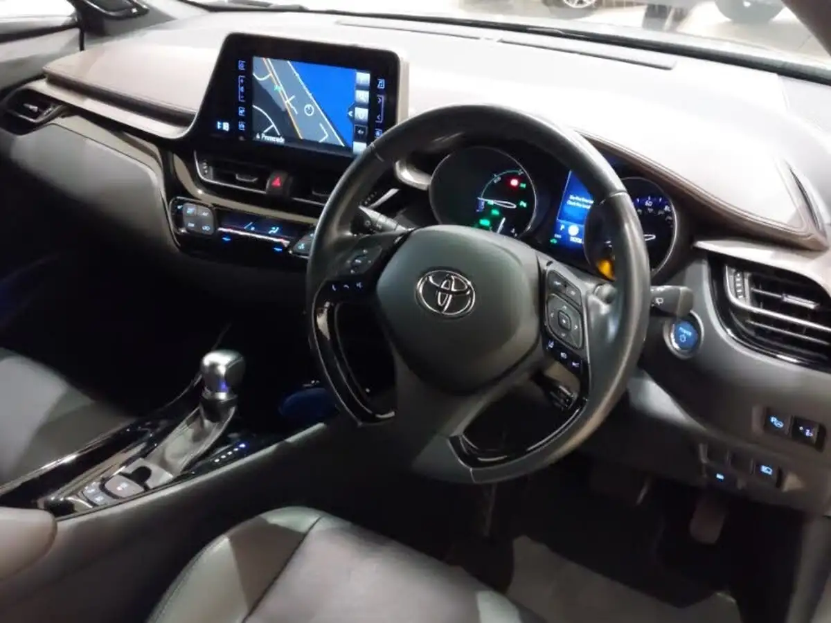 2018-toyota-c-hr-18-vvt-i-excel-big-11