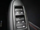 2022-mg-zs-suv-e-trophy-ev-156ps-long-range-small-37