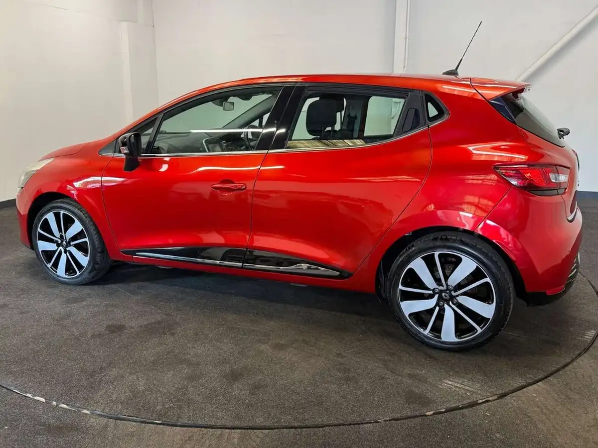 2015-renault-clio-09-dynamique-s-big-2