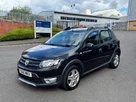 2015-dacia-sandero-stepway-09-laureate-small-9