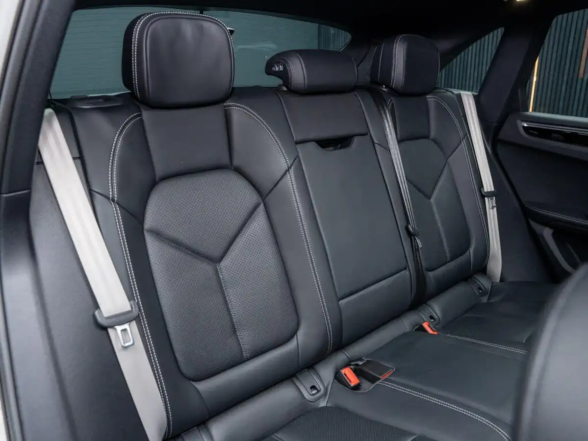 2022-porsche-macan-29-v6-s-big-21