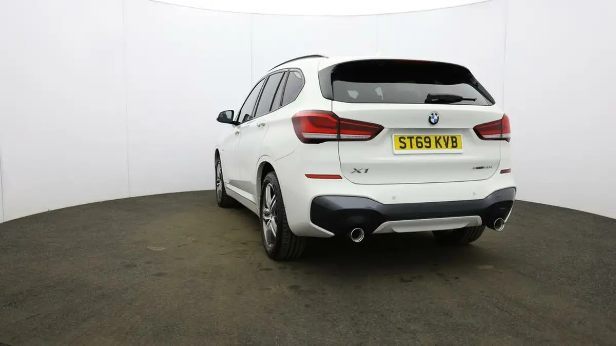 2019-bmw-x1-20-sdrive20i-m-sport-plus-pack-big-32