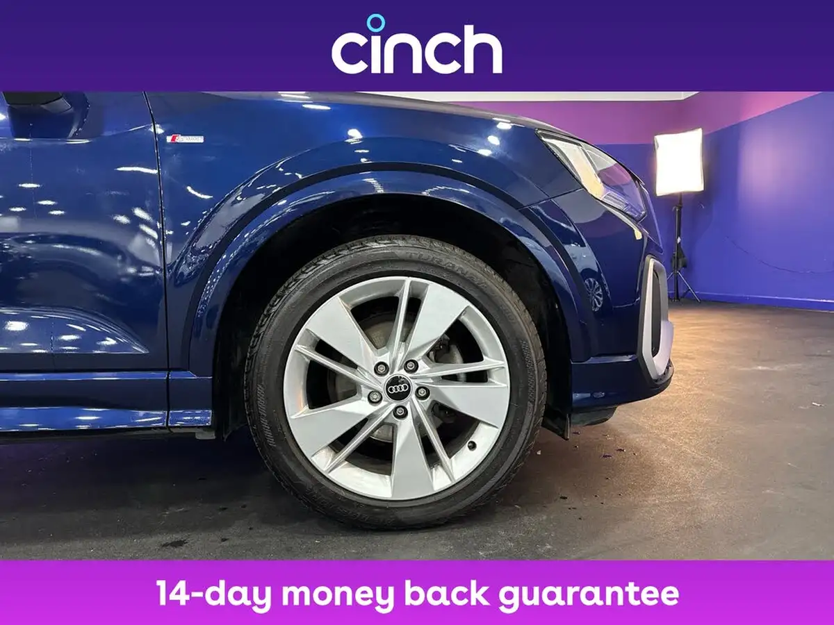 2021-audi-q2-10-30-tfsi-s-line-big-24