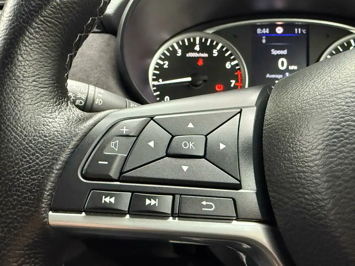 2021-nissan-micra-10-ig-t-n-sport-big-15