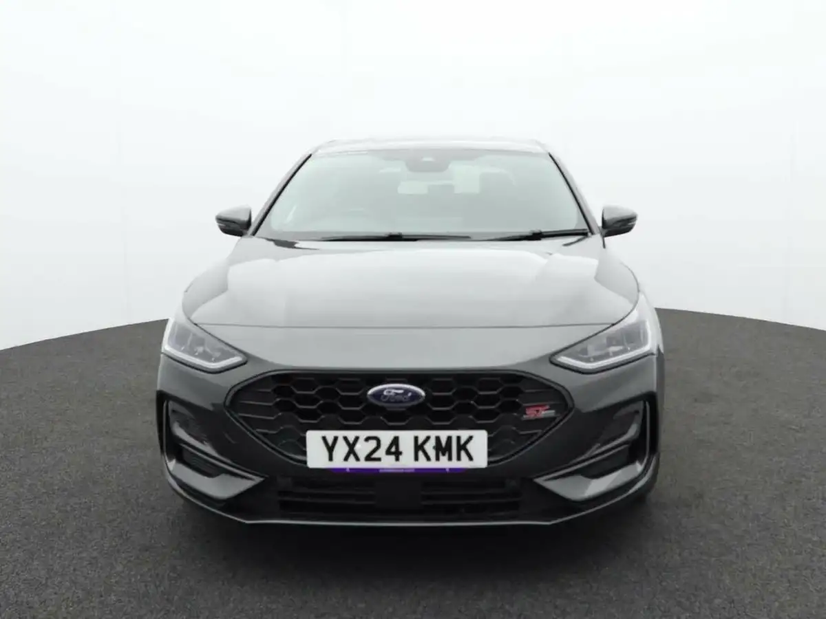 2024-ford-focus-10t-st-line-x-125ps-hatchback-big-1