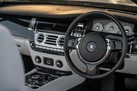 2016-rolls-royce-dawn-66-small-3