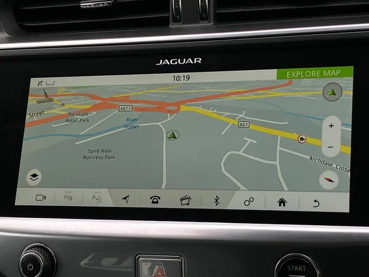 2019-jaguar-i-pace-ev400-hse-big-12