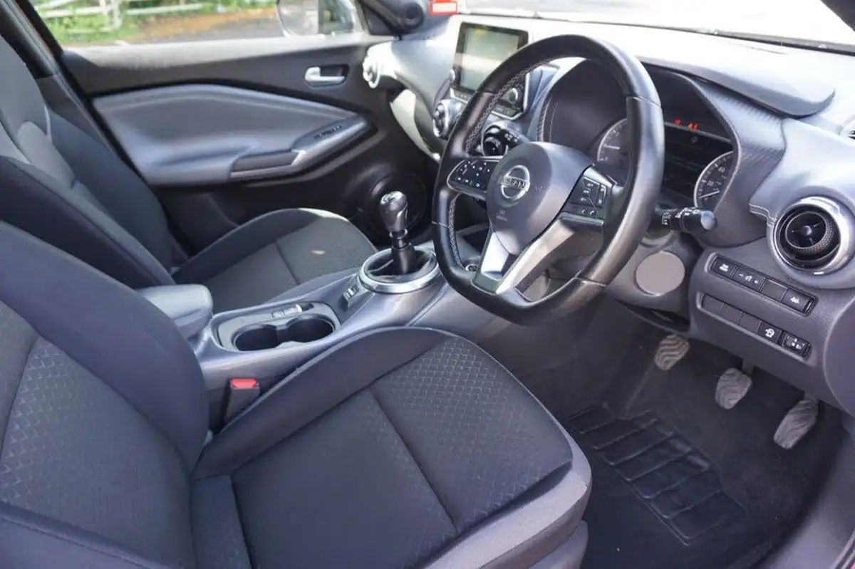 2020-nissan-juke-10-dig-t-n-connecta-117ps-big-5