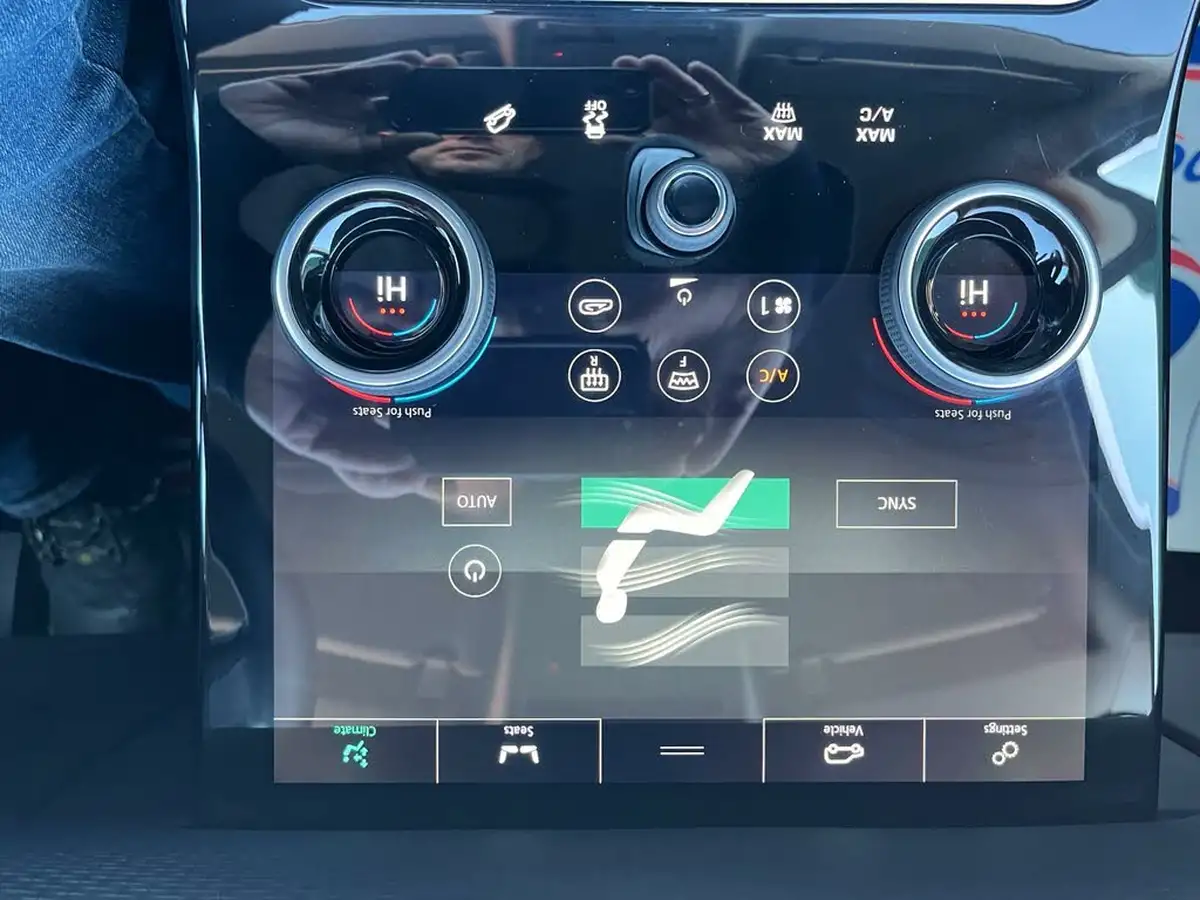 2019-land-rover-range-rover-evoque-20-d180-s-big-23