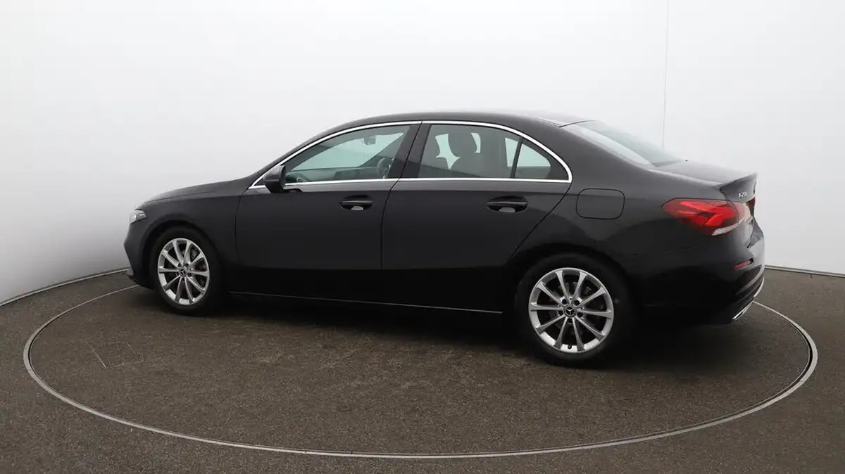 2020-mercedes-benz-a-class-13-a200-sport-saloon-4d-7g-dct-big-40