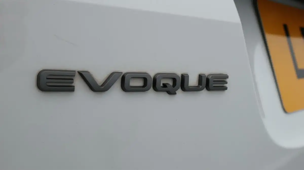 2021-land-rover-range-rover-evoque-20-d165-r-dynamic-s-awd-auto-big-20