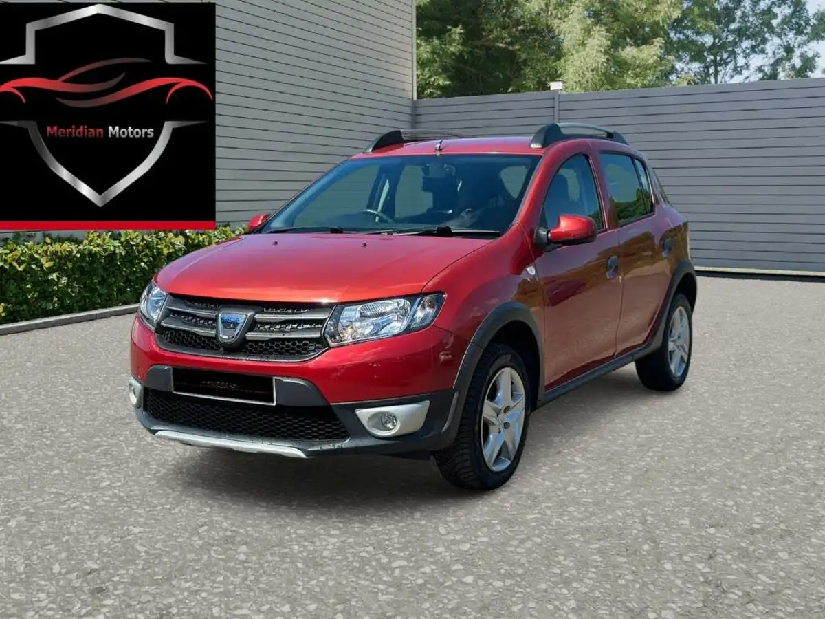 2014-dacia-sandero-stepway-15d-laureate-big-0