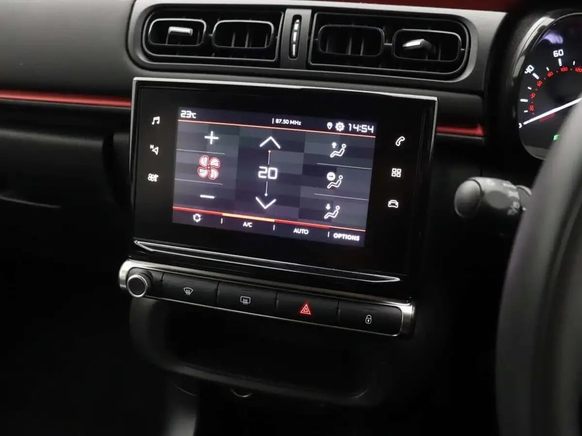 2022-citroen-c3-12-puretech-c-series-big-33