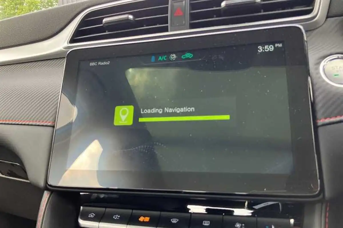 2022-mg-zs-suv-10t-gdi-exclusive-big-17