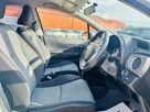 2013-toyota-yaris-small-17