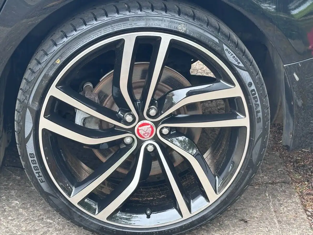 2008-jaguar-xf-27td-luxury-big-41