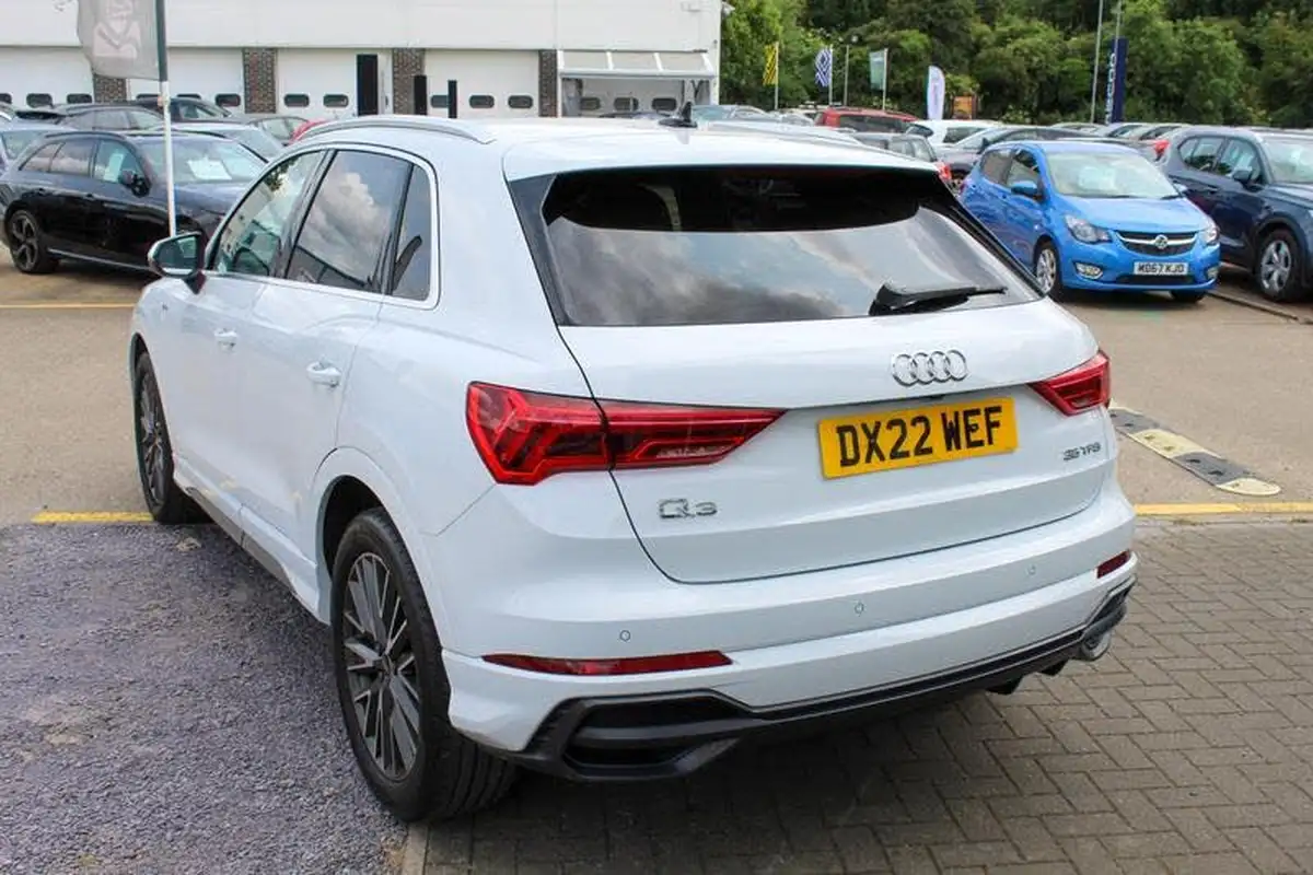 2022-audi-q3-15-35-tfsi-s-line-cod-station-wagon-tronic-big-4