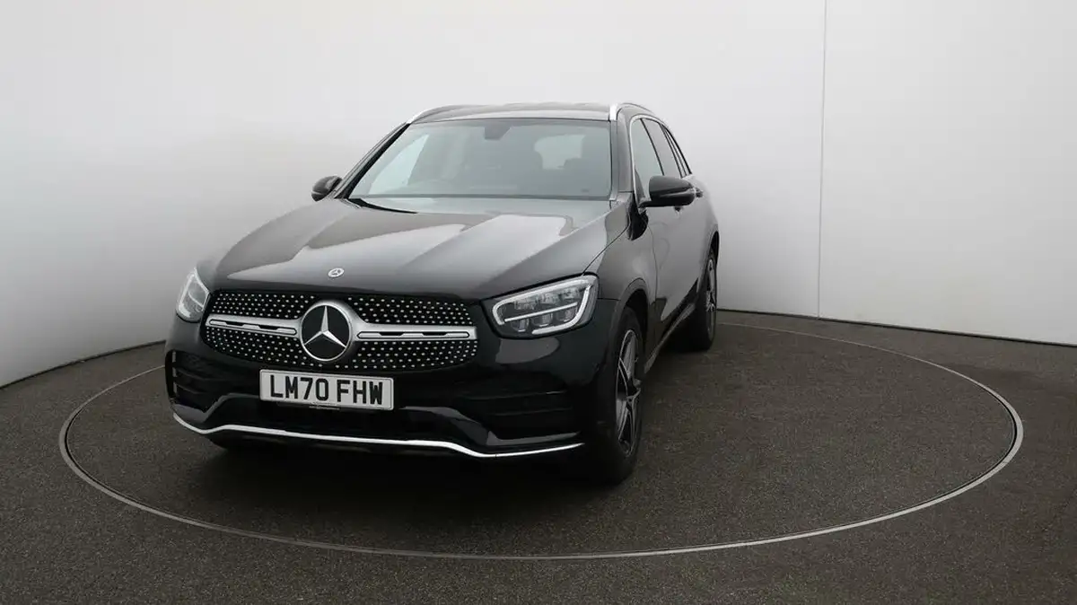 2020-mercedes-benz-glc-class-20d-glc220d-amg-line-station-wagon-5d-4matic-plus-big-37