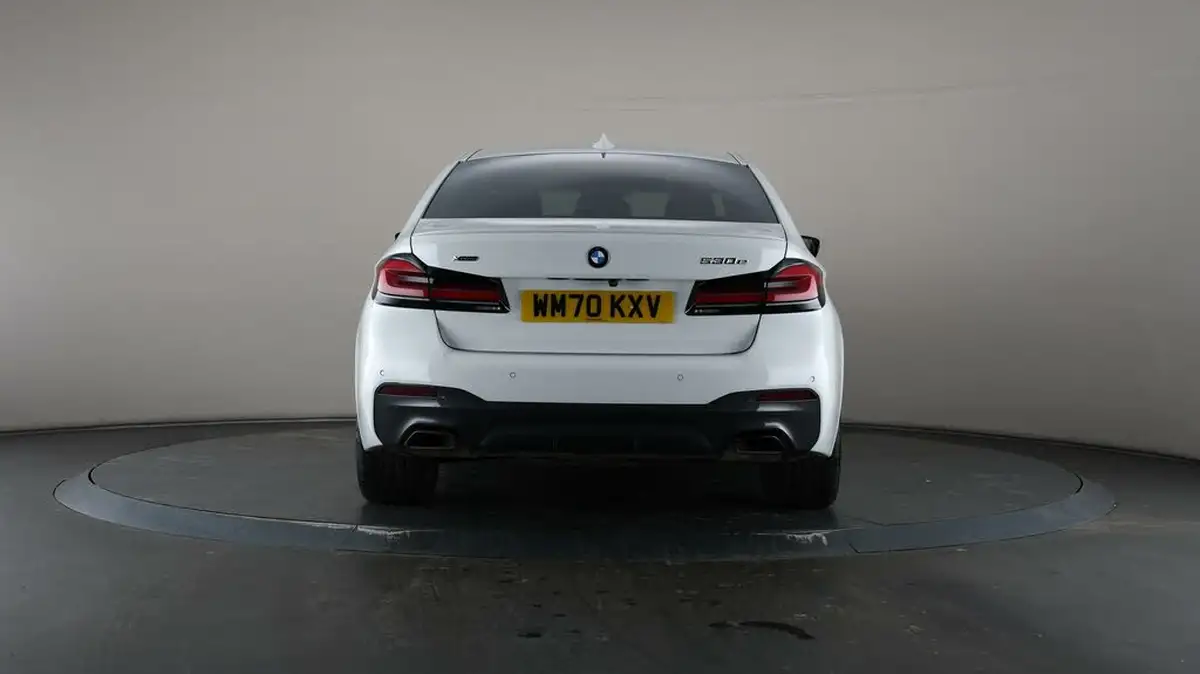 2021-bmw-5-series-20-530e-xdrive-m-sport-saloon-4d-big-27