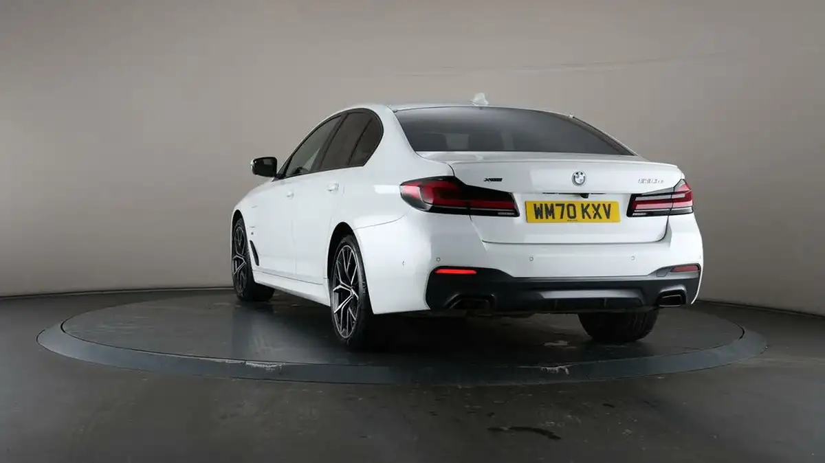 2021-bmw-5-series-20-530e-xdrive-m-sport-saloon-4d-big-50