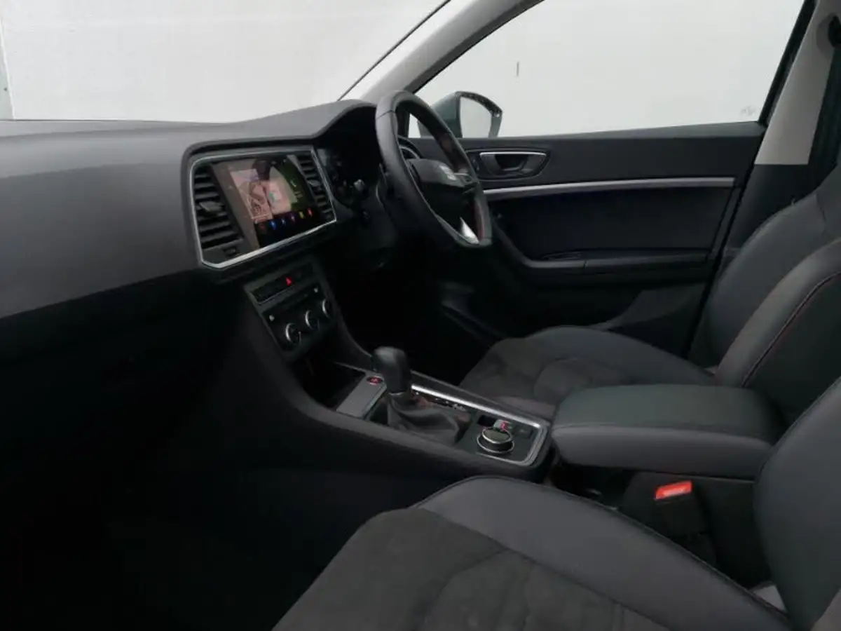 2024-seat-ateca-15-ecotsi-fr-dsg-big-4