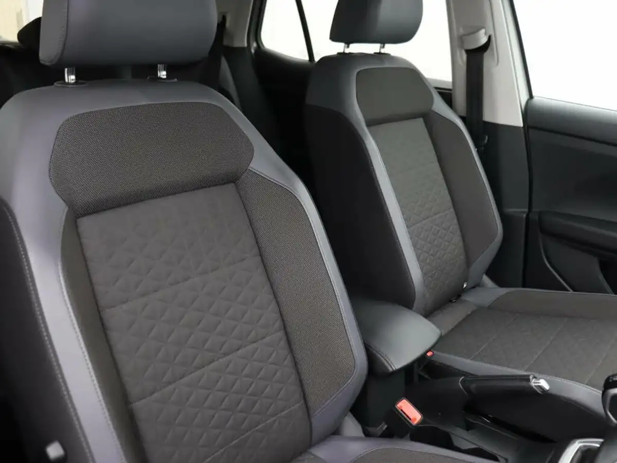 2022-volkswagen-t-cross-10-tsi-sel-big-8