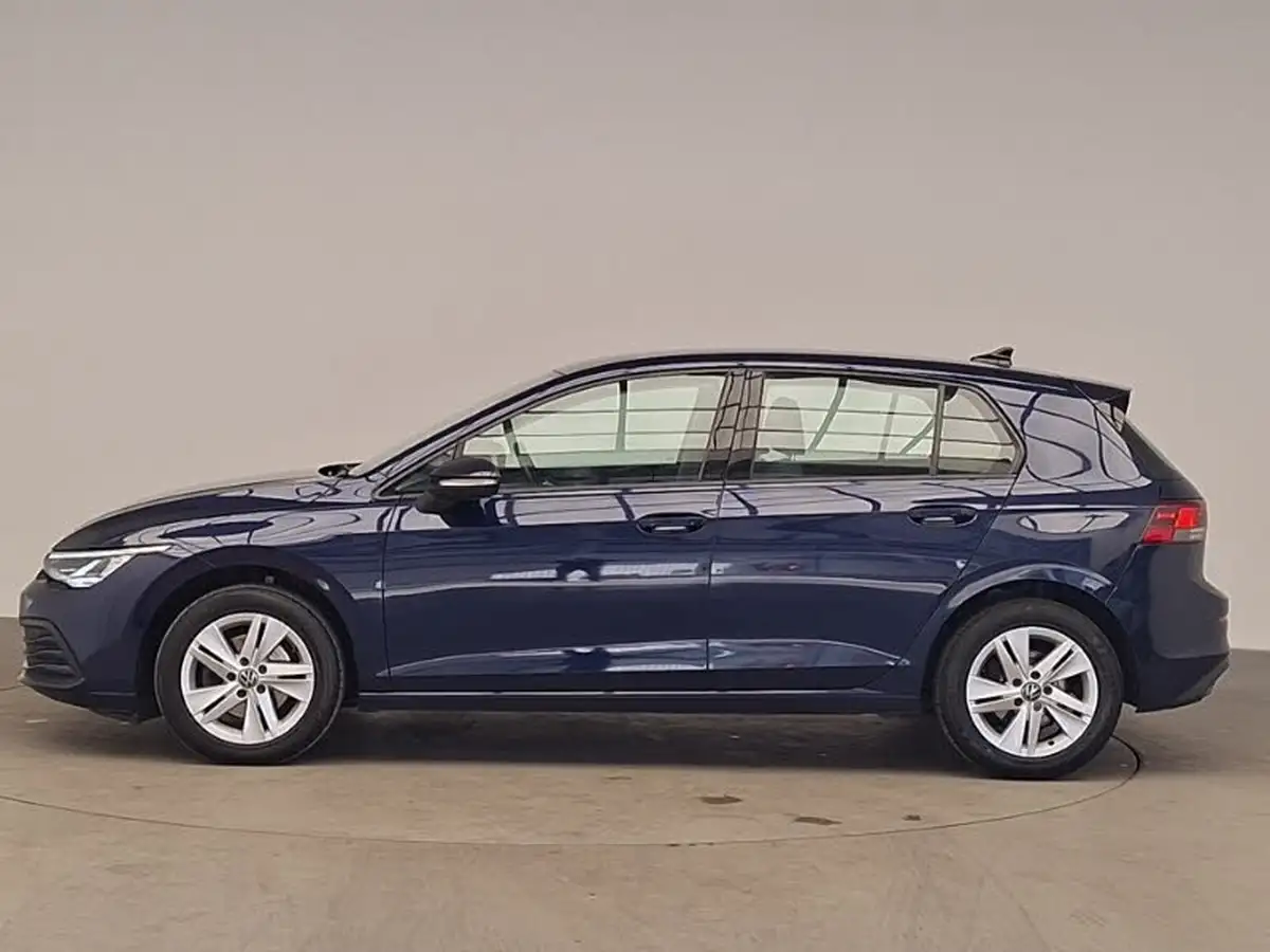 2020-volkswagen-golf-15-tsi-life-130ps-hatchback-big-3