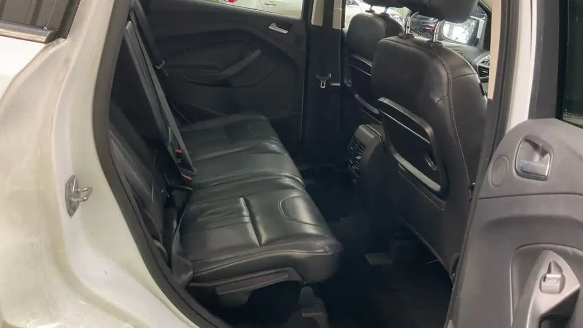 2015-ford-kuga-20tdci-titanium-x-150ps-big-6