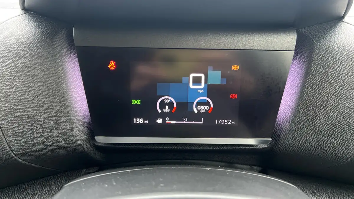 2022-citroen-c4-12-puretech-shine-130ps-big-13